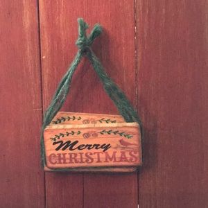 Set of 4 Country/Rustic Holiday Signs/ Ornaments